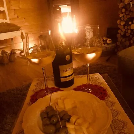 Cozy Scenic Family Gstaad Glacier 3000 *