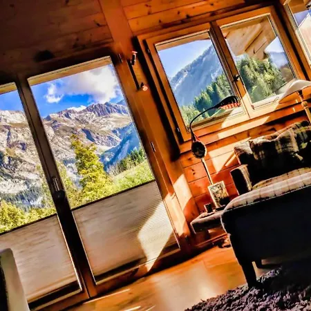 Cozy Scenic Family Gstaad Glacier 3000 Casa de Férias Gsteig