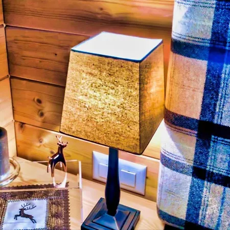 Cozy Scenic Family Gstaad Glacier 3000 *
